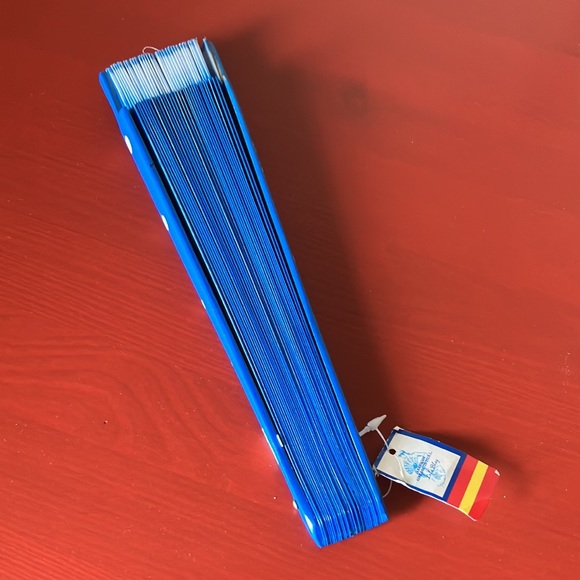 Spanish hand fun - New - Picture 2 of 2